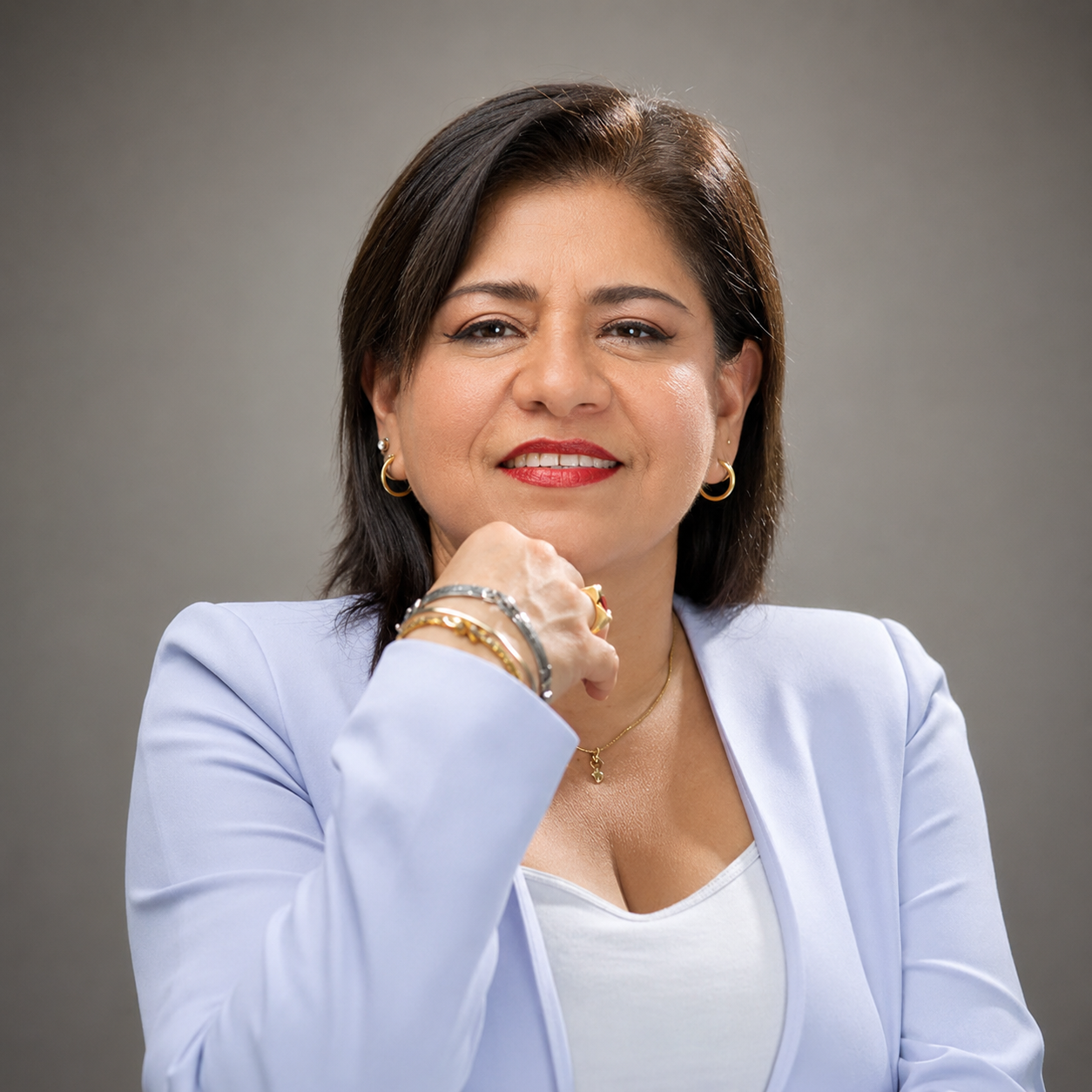 Mónica Jacobo abogada contadora tributarista Lima Peru